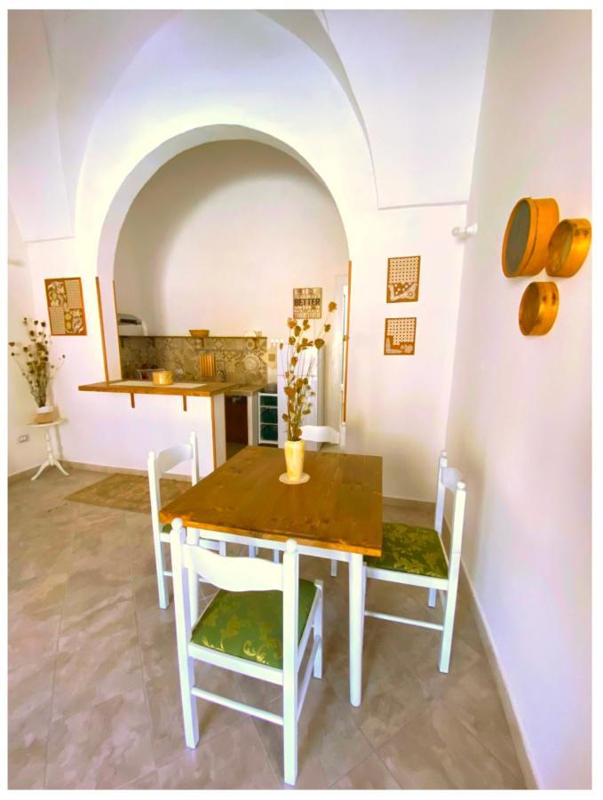 Casa Vacanze Patrizia Botrugno Exterior photo